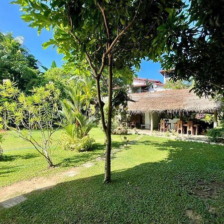 Villa Fiori Hikkaduwa Exterior photo